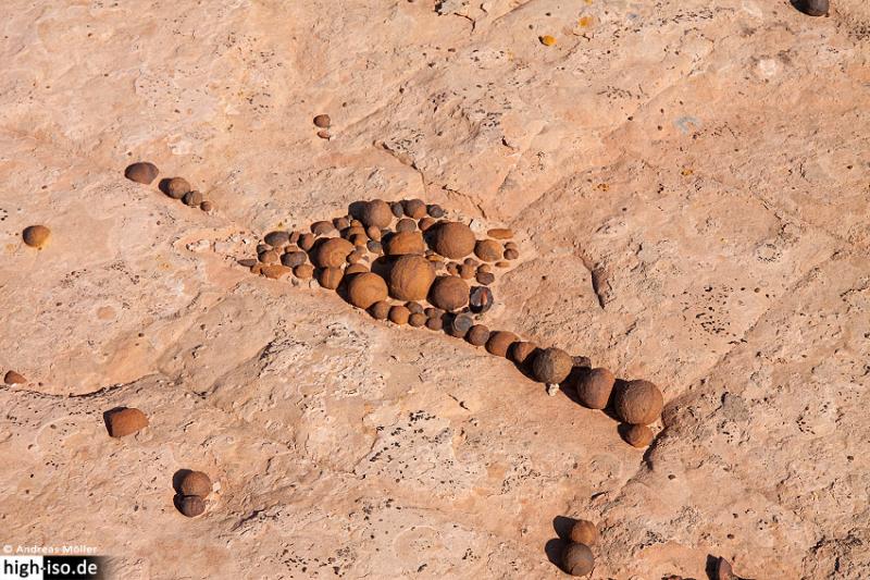 Moqui Balls